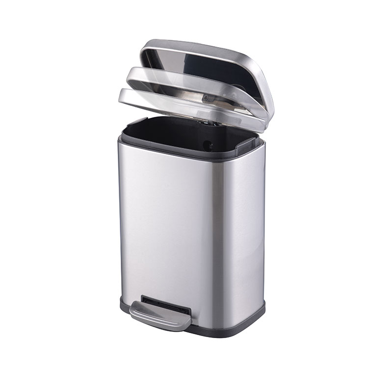 biohazard waste bin