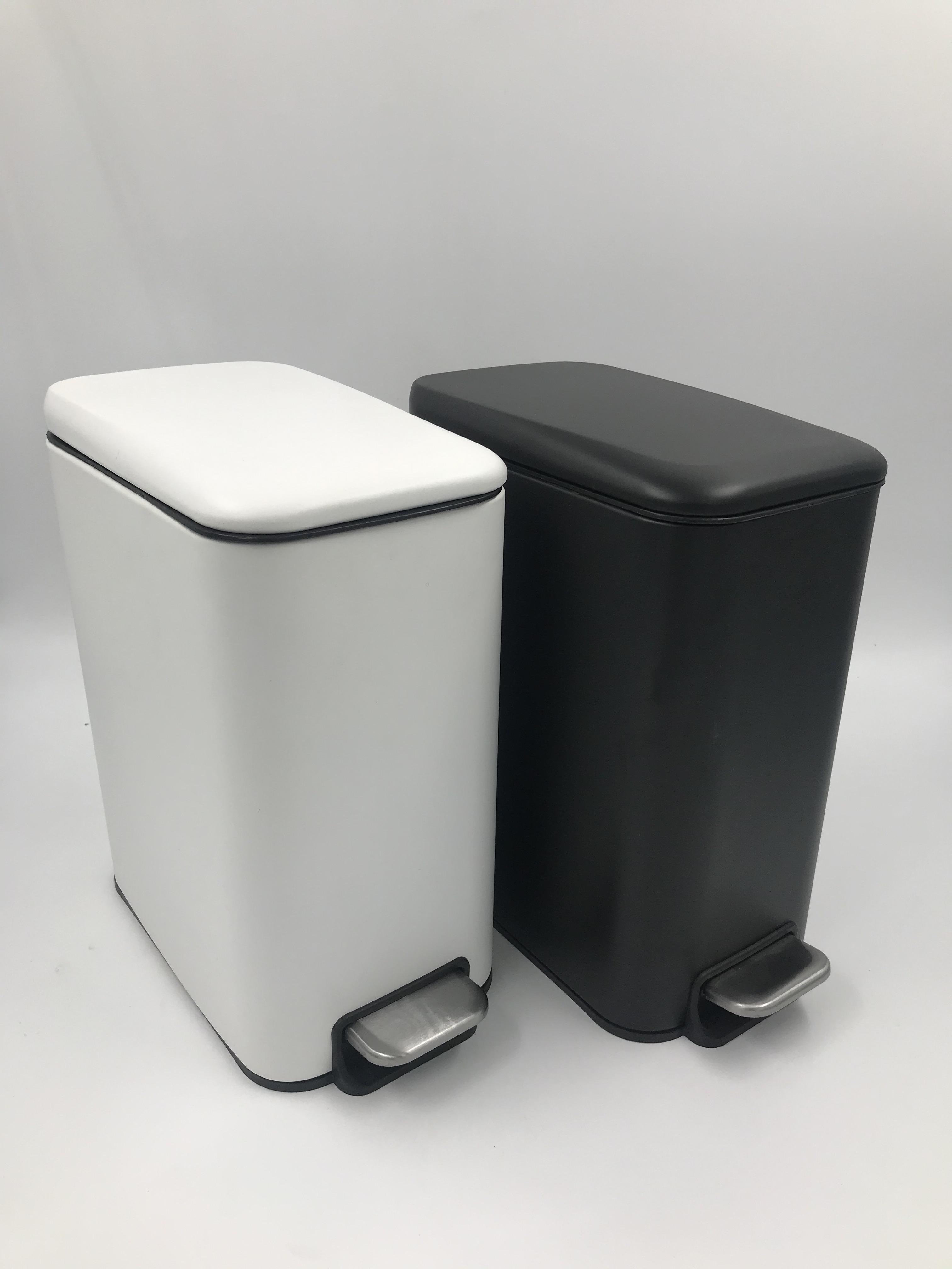 small waste bin