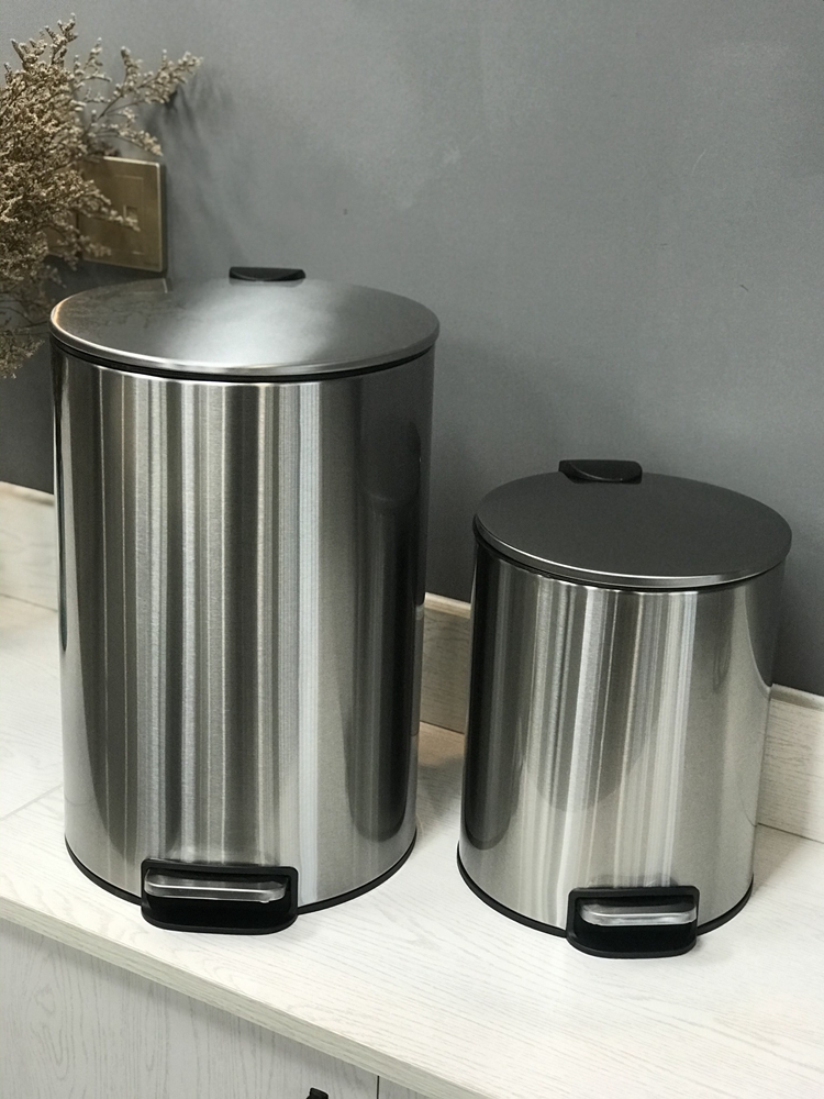 Stainless Steel Dustbin