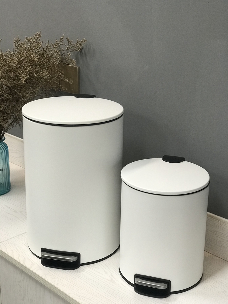 steel dustbin