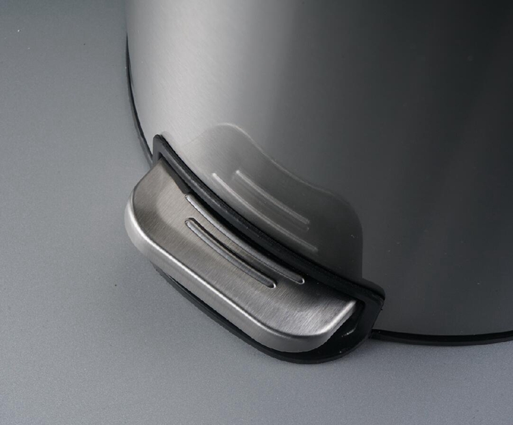 trash can automatic lid