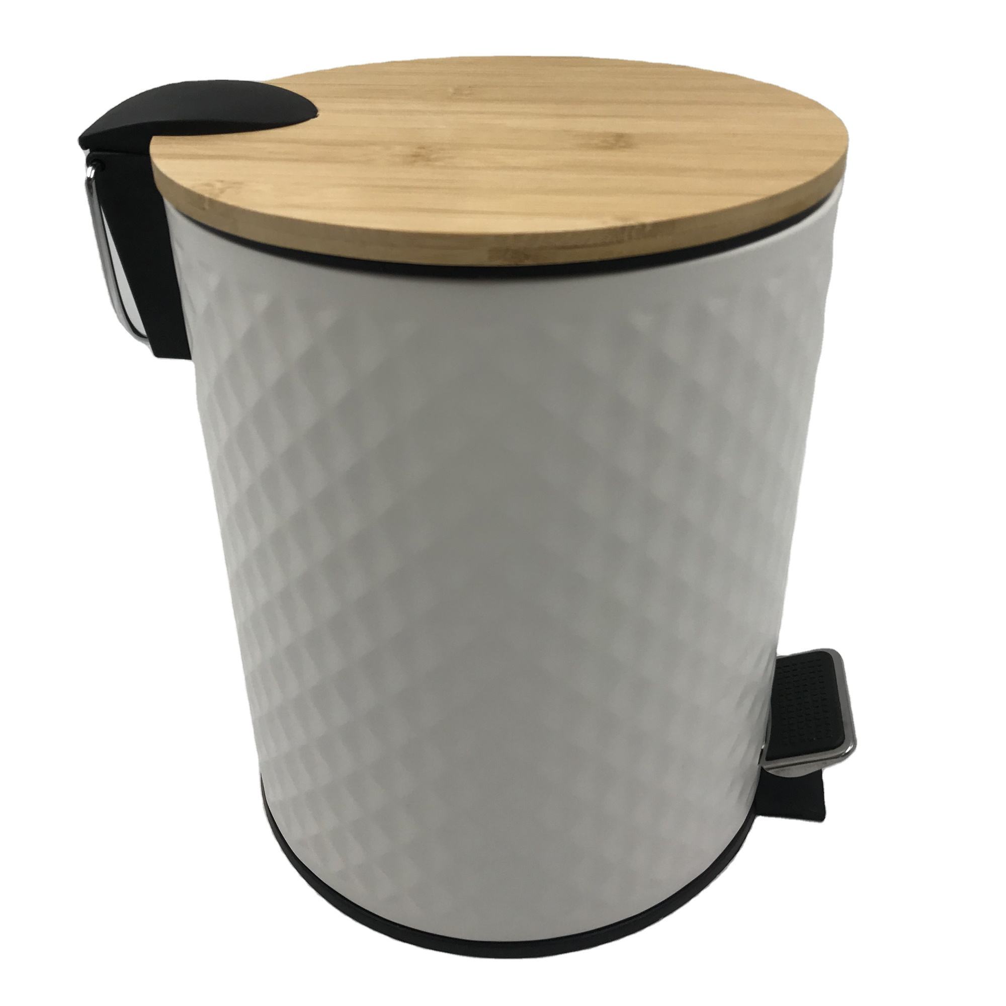 covered waste bin