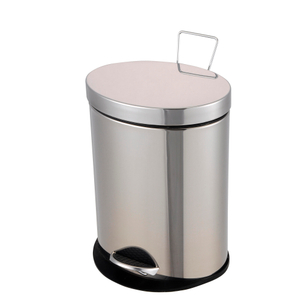 rubbermaid waste bins