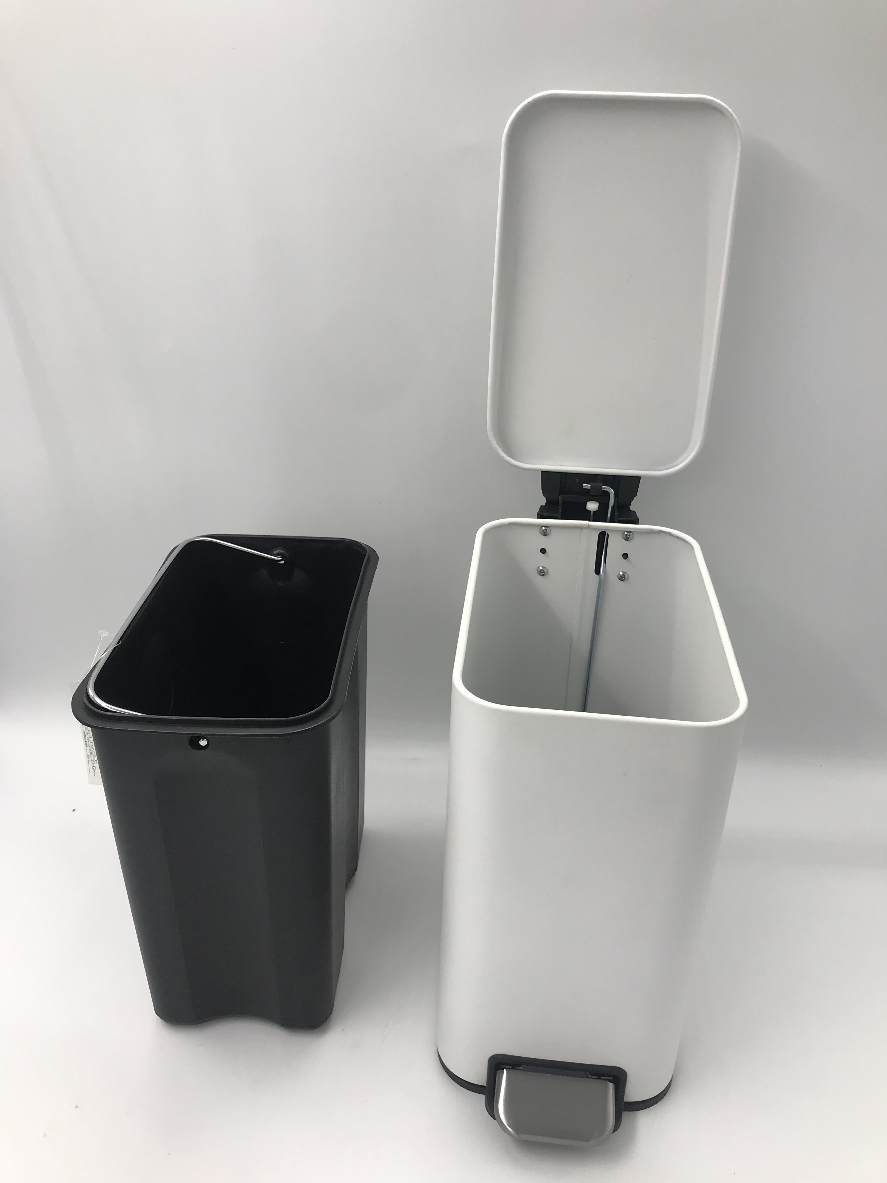 waste bins for bedrooms